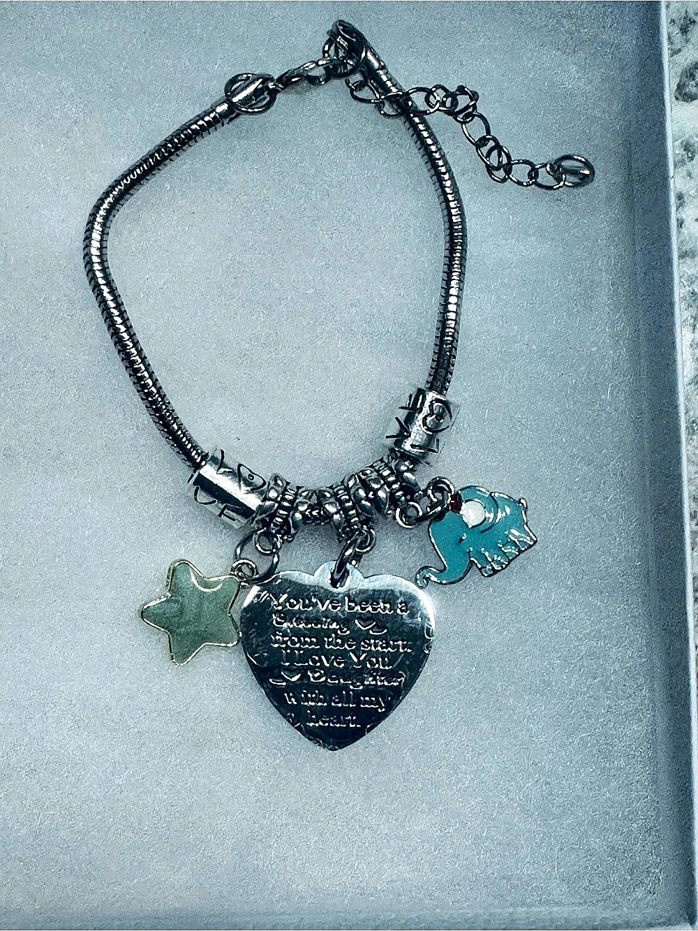 NWOT Mother-Daughter Engraved Heart Charm Necklace Silver & Blue
